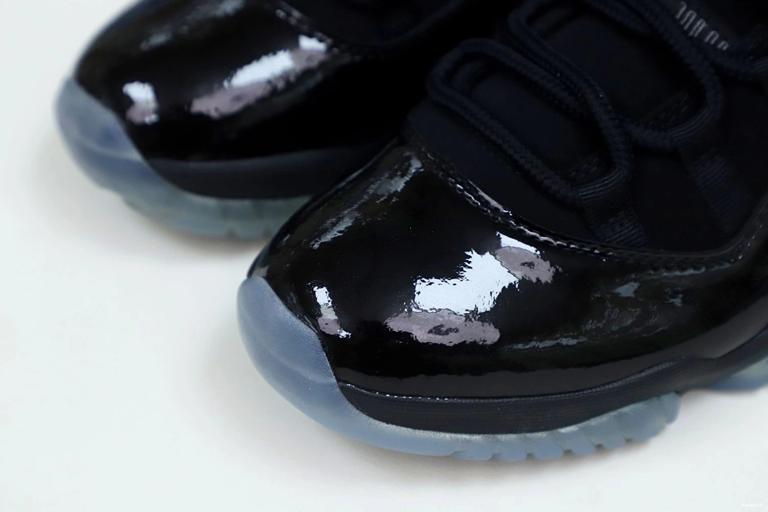 AND GOWN' 11 AIR 'CAP RETRO JORDAN 0113